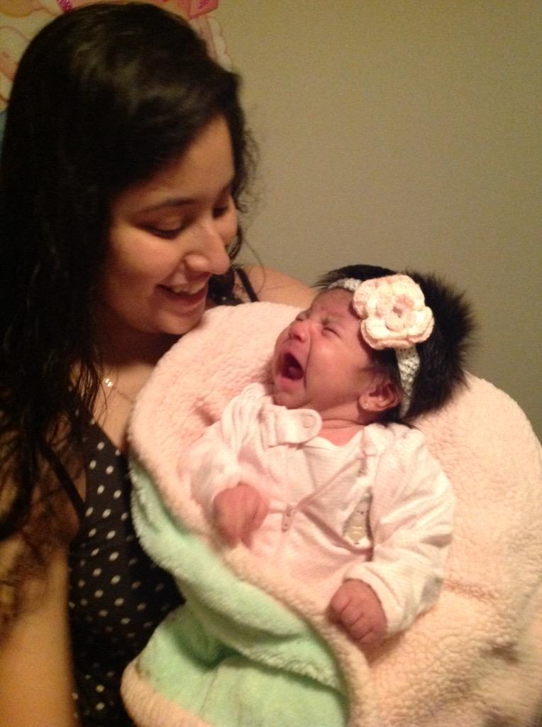 _jorgelter's tweet photo. Llego la hora #baby en casa #NewGirl AislinnRocio http://t.co/fggC86iw17
