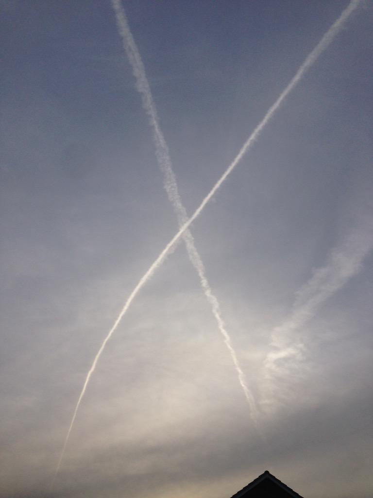 shahg118118's tweet photo. #ihavevoted with @james8glavin3 #signinthesky #getvoting http://t.co/18BhXVxNi5