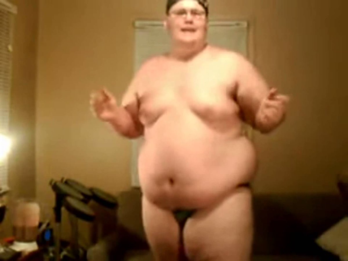 HQBanter's tweet photo. The last time I saw my dad before mum rolled him out the house http://t.co/TWcjW6cgnY