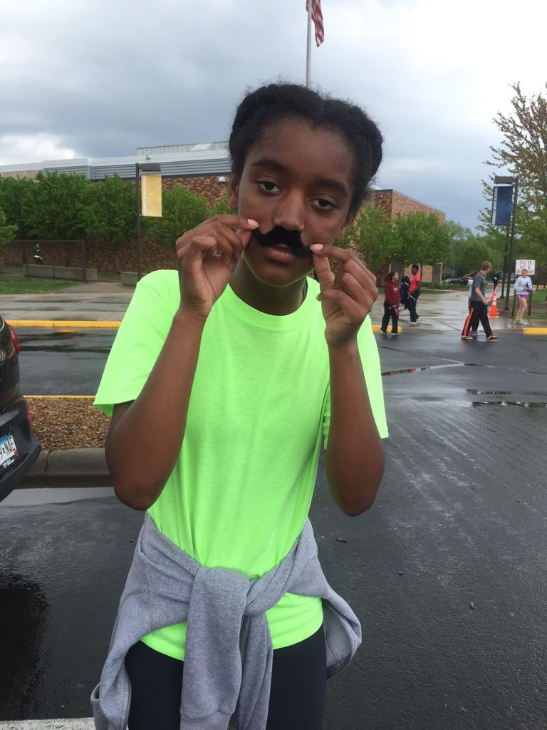 jfk_track16's tweet photo. Ruth Honore takes on hills! 💪🏽 #checkoutthatstache http://t.co/kHG8U1c7j8