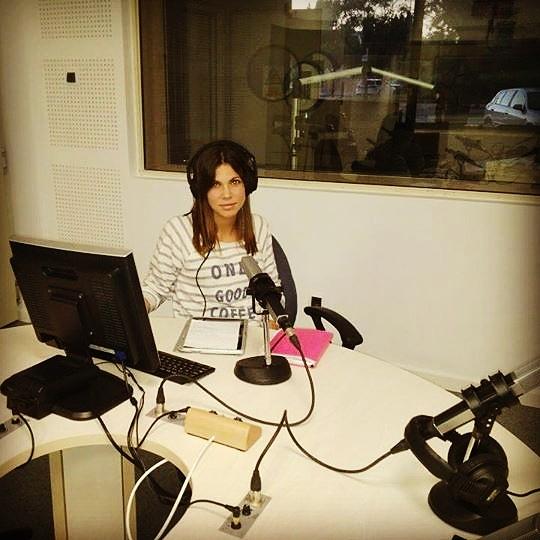 martitarhv's tweet photo. Hoy toca #FutsalFememino en #OndaRegional #EstrenandoEstudio #FSF http://t.co/Z2gJ3wYl5p