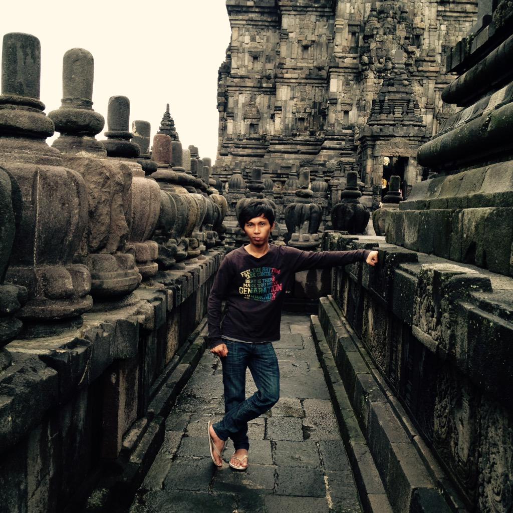 ray_jaka tweet media