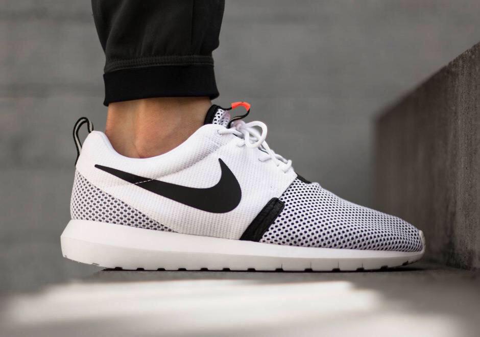 LiveForNike tweet picture