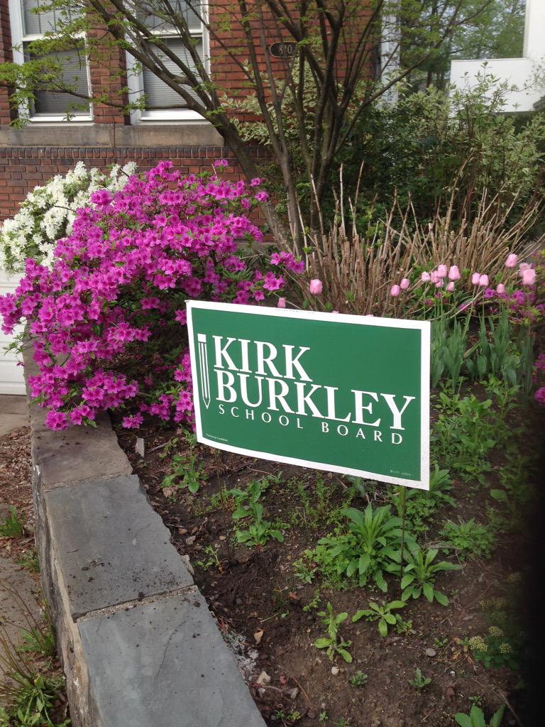 candidatekirk's tweet photo. #collegeavenueforkirk http://t.co/H7qXchXm7f