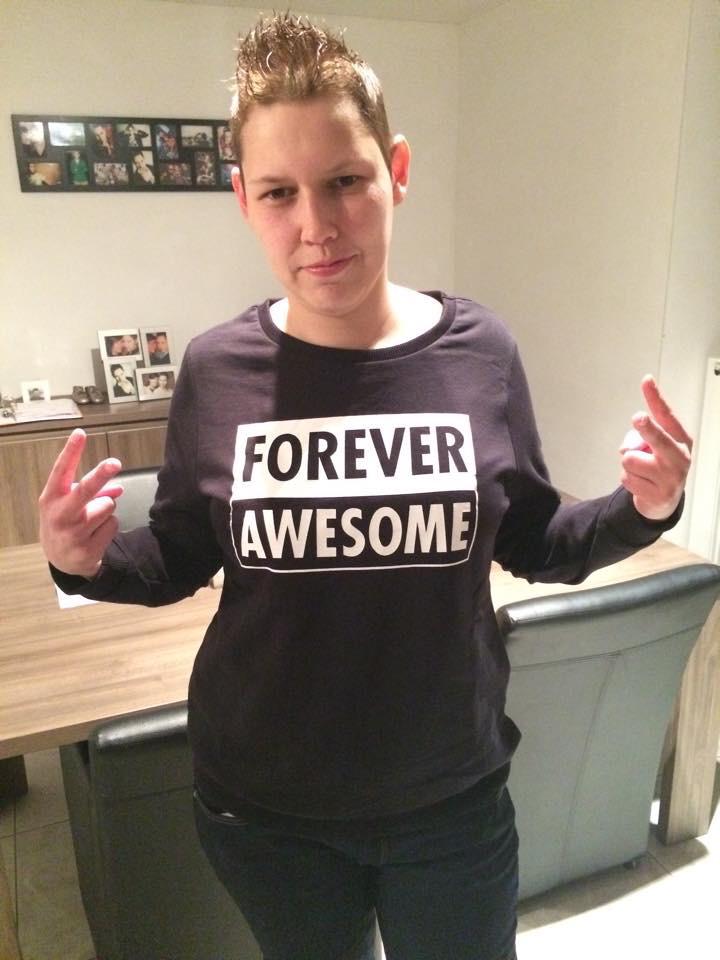 MissFaction's tweet photo. @DamenKaren girlpower he!!! 😀 http://t.co/NFg2ufjYJ4