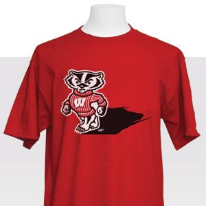 WisAlumni's tweet photo. #TBT The Red Shirt! Vote for 2015 & #make8great http://t.co/AGDxm0JMhF http://t.co/vBthznRPqX