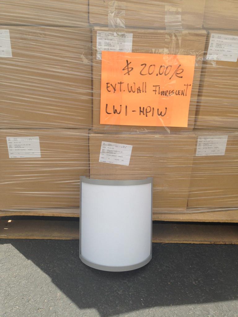 ShopAztec's tweet image. New items in the mix today!  come check us out.
25 S. 48th Avenue
Phoenix, AZ 85043
#supportsmallbusiness #redtagsale