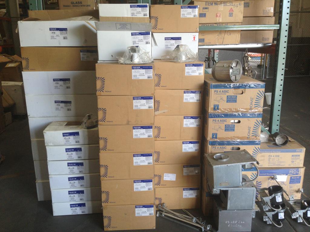 ShopAztec's tweet image. New items in the mix today!  come check us out.
25 S. 48th Avenue
Phoenix, AZ 85043
#supportsmallbusiness #redtagsale