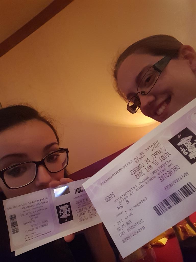 SandradeAguiar's tweet image. Merci pour cette sublime soirée, vous êtes vraiment au top!!! #LappelDeLondres @VanessaDemouy @phil_lellouche