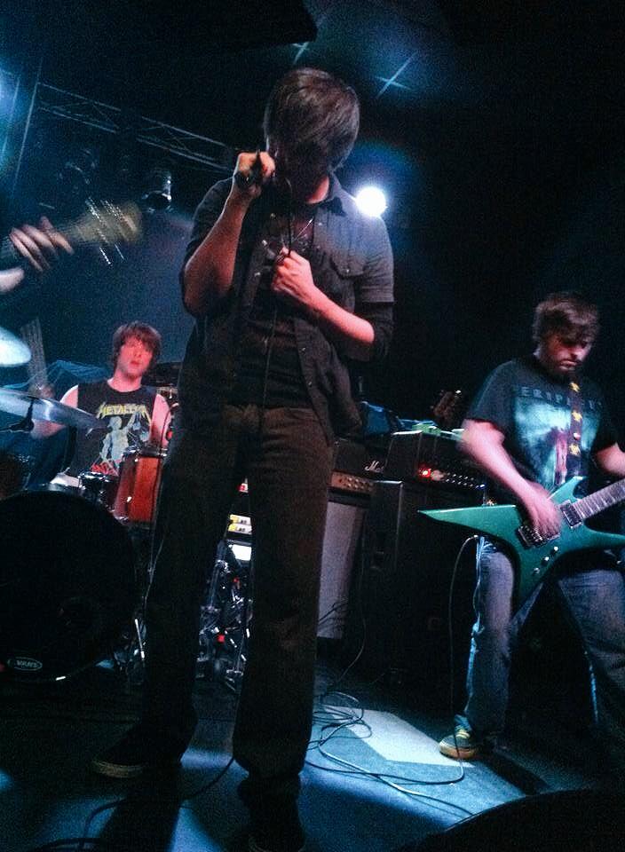 MayPrevail's tweet photo. Some shots from the VClub last night! http://t.co/XSOb36X4UU