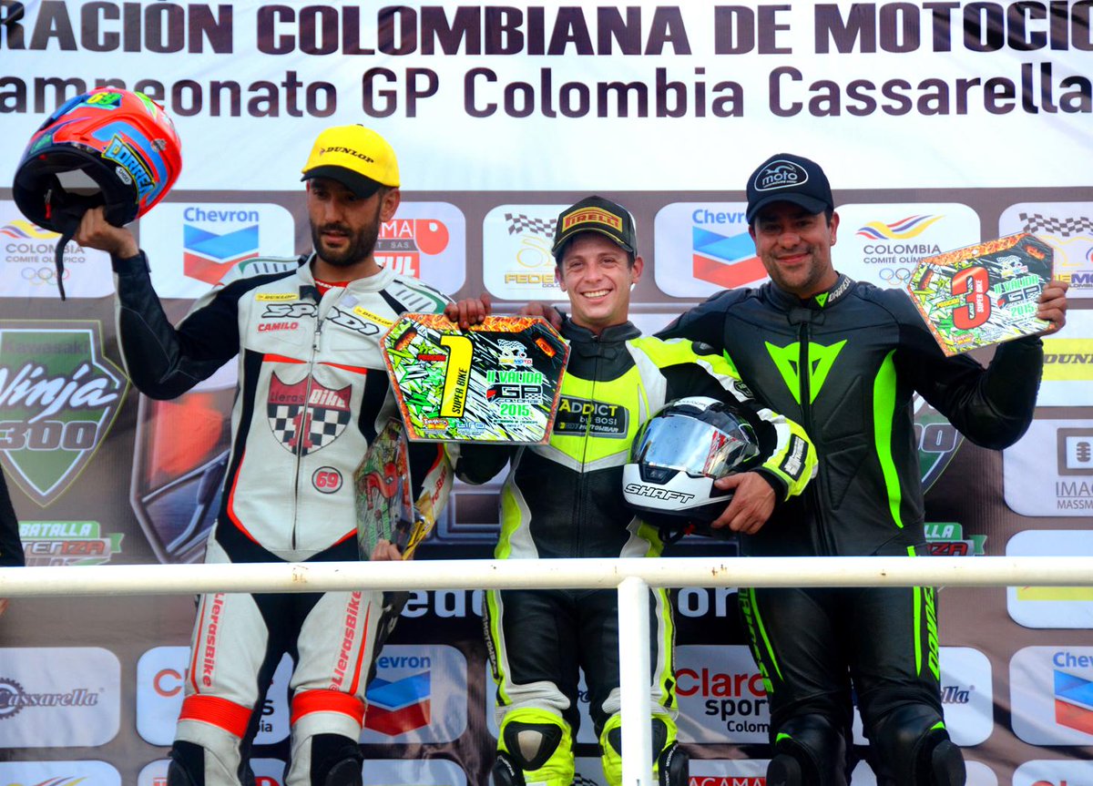 Excelente fin de semana en #GPColombia #ADTMotowear facebook.com/permalink.php?… <a href="/salvatoremotogp/">salvatore salamone</a> <a href="/Fedemoto/">Fedemoto Colombia</a> <a href="/addictbybosi/">AddictByBosi</a>