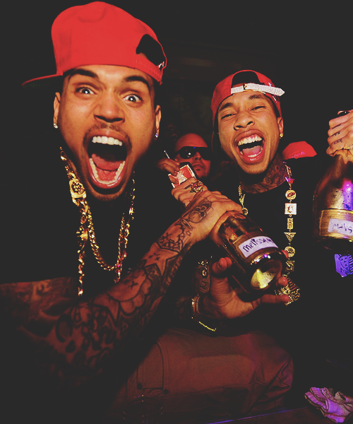 AngelessLm's tweet photo. Ayo..... the best of the new, and what comes http://t.co/x1RwtH6EoD