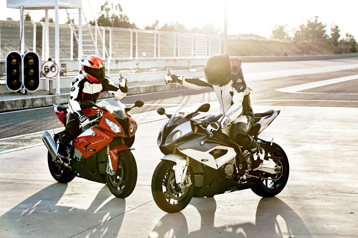 BMWMotorradUSA tweet picture