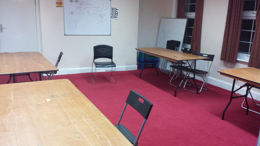 MFMiddlesex's tweet photo. Closed up...and off to the count for #HarrowEast for #GE2015 http://t.co/H9ZXObqD9n