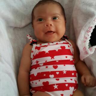15Colmenares's tweet photo. Ay mi bebe hermosa♥ te amo princesa. http://t.co/9fP1IytmOb