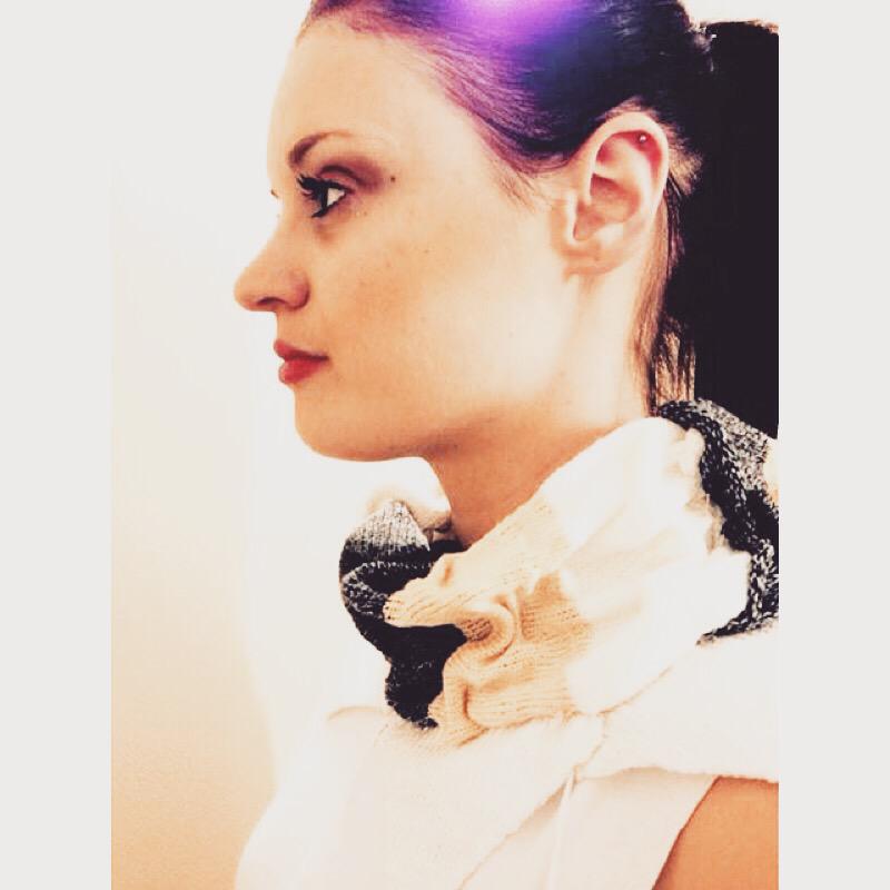 JessTextiles's tweet photo. Photo shoot with my final top for the White project http://t.co/67vH91iFs6
