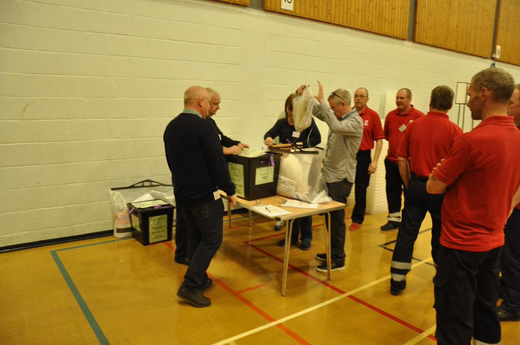 falkirkcouncil's tweet photo. Ballot boxes starting to arrive from polling places #GE2015 http://t.co/zvVstzh9Wi