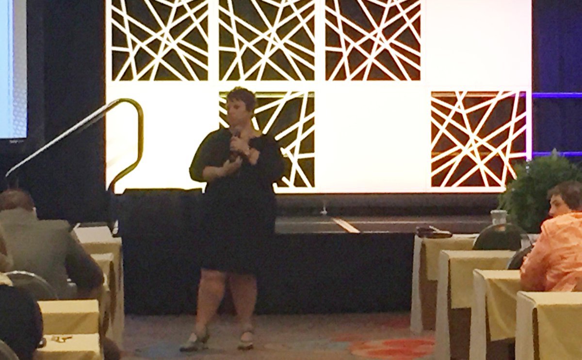 PricingSociety's tweet photo. Breakout Track Session: Can #Pricing & Procurement Pros. Peacefully Co-Exist? With Maree McMinn, CPP
#PPSDALLAS http://t.co/ccy0lQR9e2
