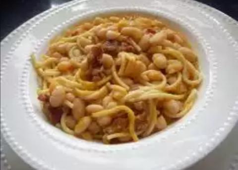 dakotaxharry's tweet photo. @Thomas_Chile El plato favorito de mi mamá son los porotos con rienda ❤ #ConcursoThomas #tipicochileno http://t.co/4veren8Duc