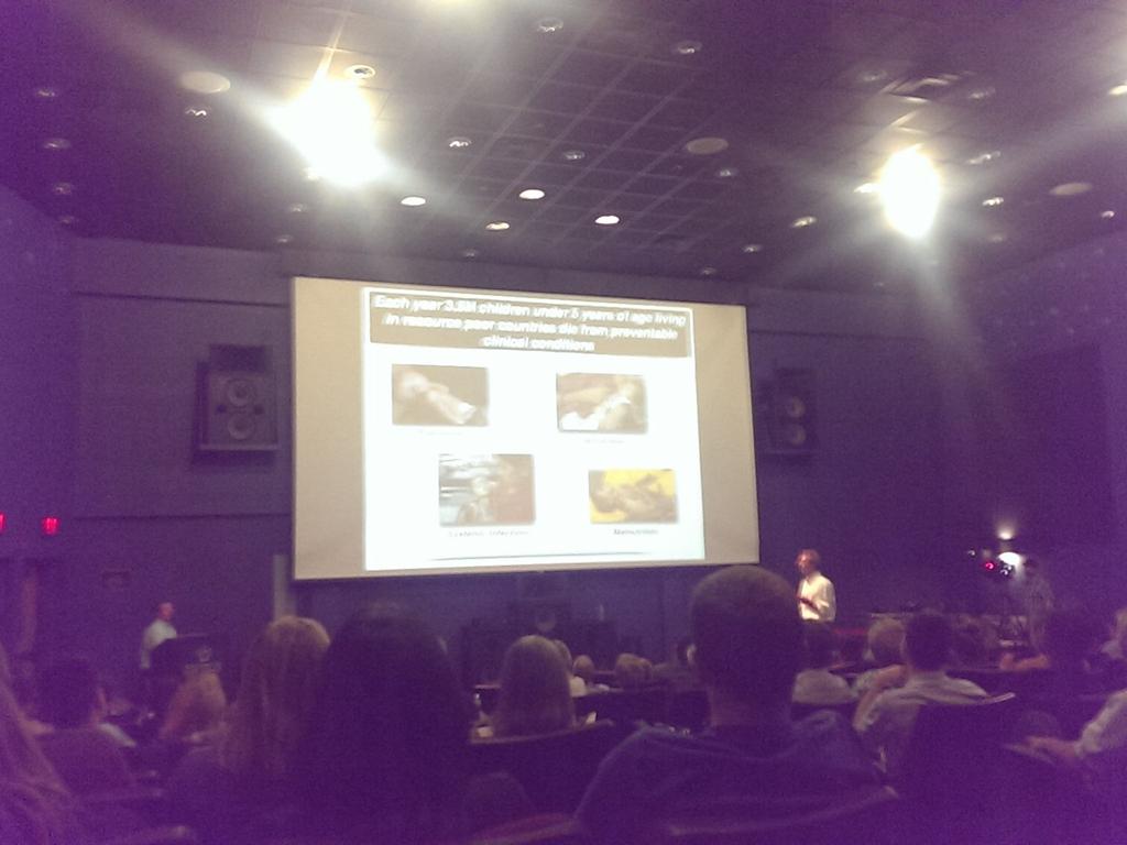 rgrossier's tweet image. Thinkmd pitching at #launchvt final..."every individual has the right to quality healthcare"