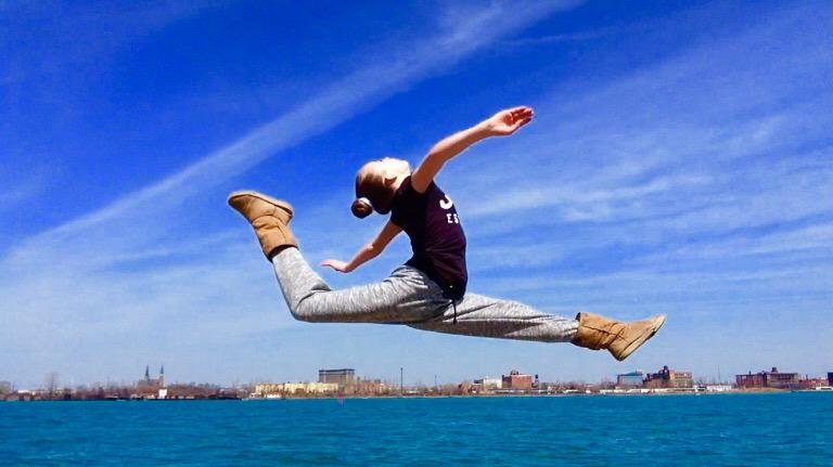 8grtkids's tweet photo. Gymnastics http://t.co/36SbIRCxAe