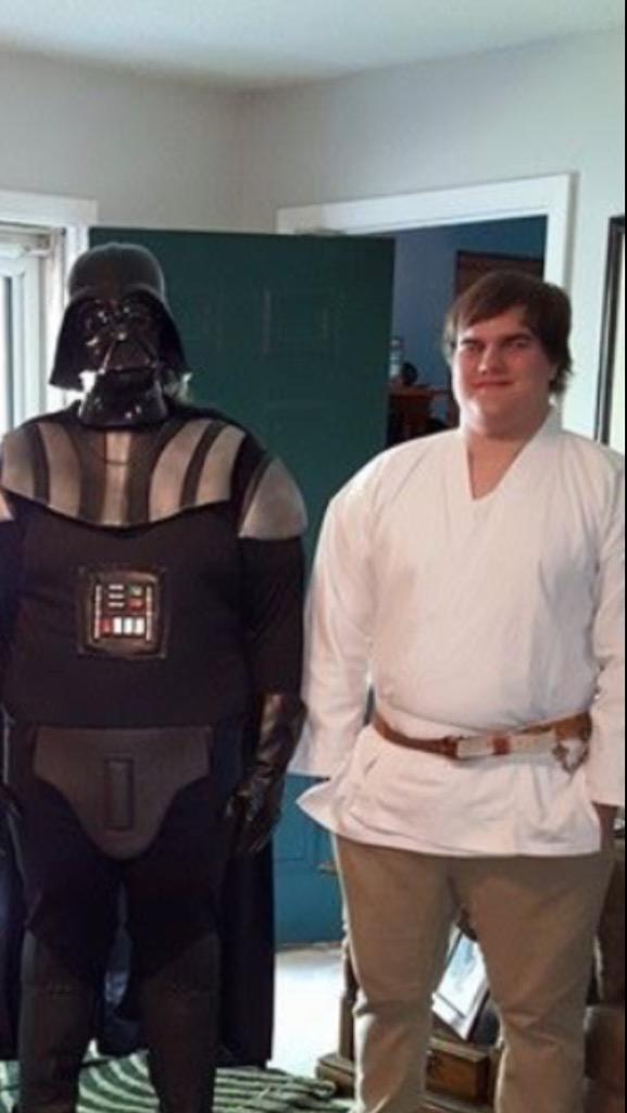 JoClardy's tweet photo. Squad up @aaronsucks_ http://t.co/ftx1xf5IeZ