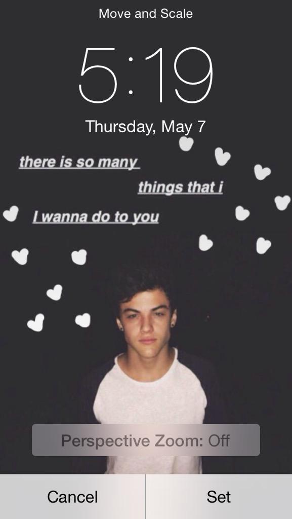 dolanlayouts's tweet photo. free lockscreen rt/fav if you saved http://t.co/8jOfYLwTeQ