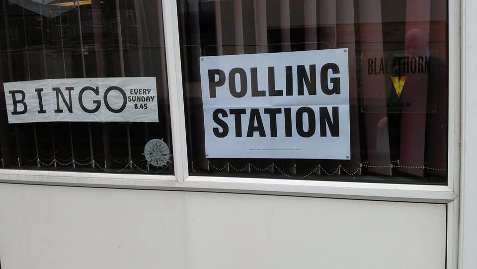 MrRob1979's tweet photo. @TheLastLeg had a bit of a dilemma at the polling station today! Bingo,voting or cider???? #election2015 http://t.co/hI0SIYChvy