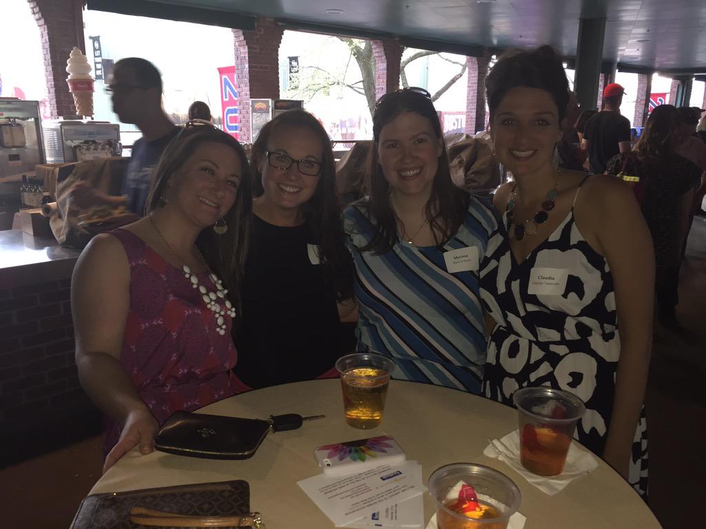 The ladies of #RegisGradAdmissions enjoying a beautiful night! #RegisAtFenway @RegColGradInfo