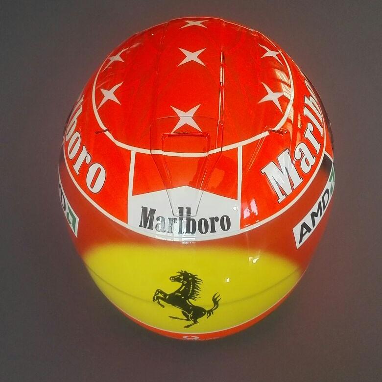 alimarfer's tweet photo. "@gnmracing: Mi regalo de cumple de @yre_mar 😁😁 #forzakaiser #KeepFightingMichael http://t.co/dNJv9XuXx5" #unmesintoxicadosadisolvente