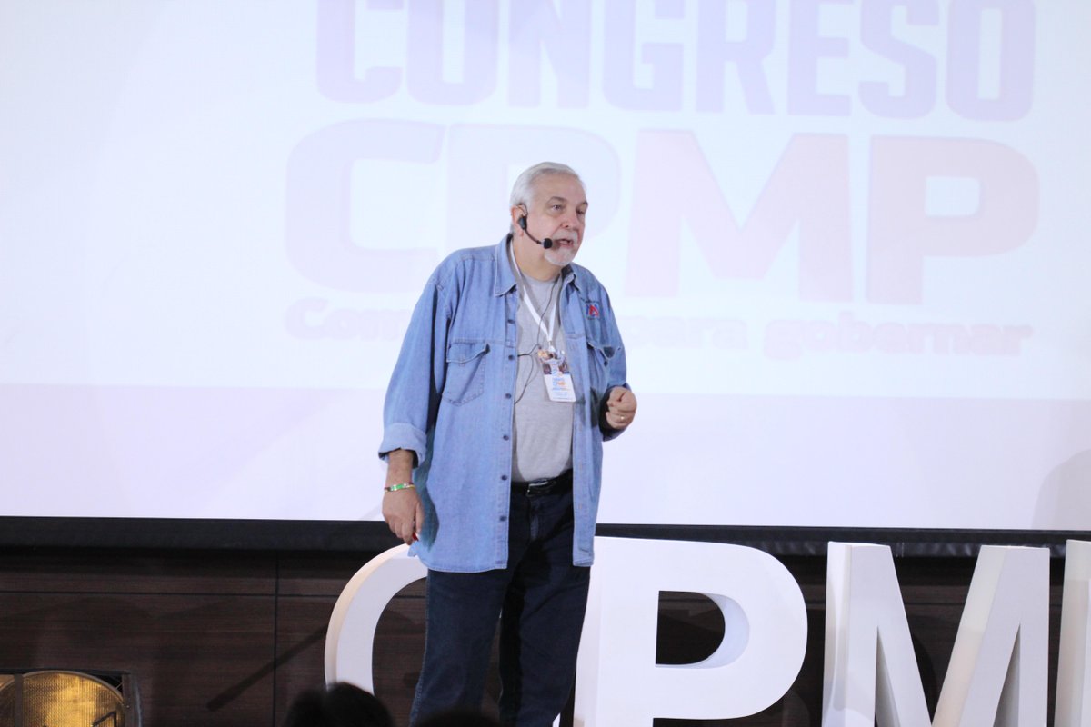 CongresoCPMP's tweet photo. Ten en cuenta que los materiales de la campaña electoral son estratégicos @manhanelli #CongresoCPMP2015 http://t.co/pxcducQ3Tj