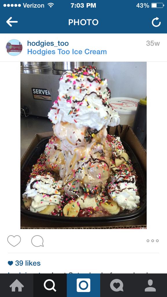 abbyyshaw's tweet photo. @AdamRichman hey I work at an ice cream stand in Salisbury, MA. This is our 12 scoop sunday. Betcha can't eat it! http://t.co/AOPjzF18gz