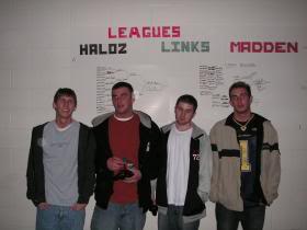 cwebley's tweet photo. literally laughing out loud reliving classic memories with @Walshy+ @C9Victory #HaloHistory https://t.co/ffgWo6OMAB http://t.co/KhJcG7tvRL