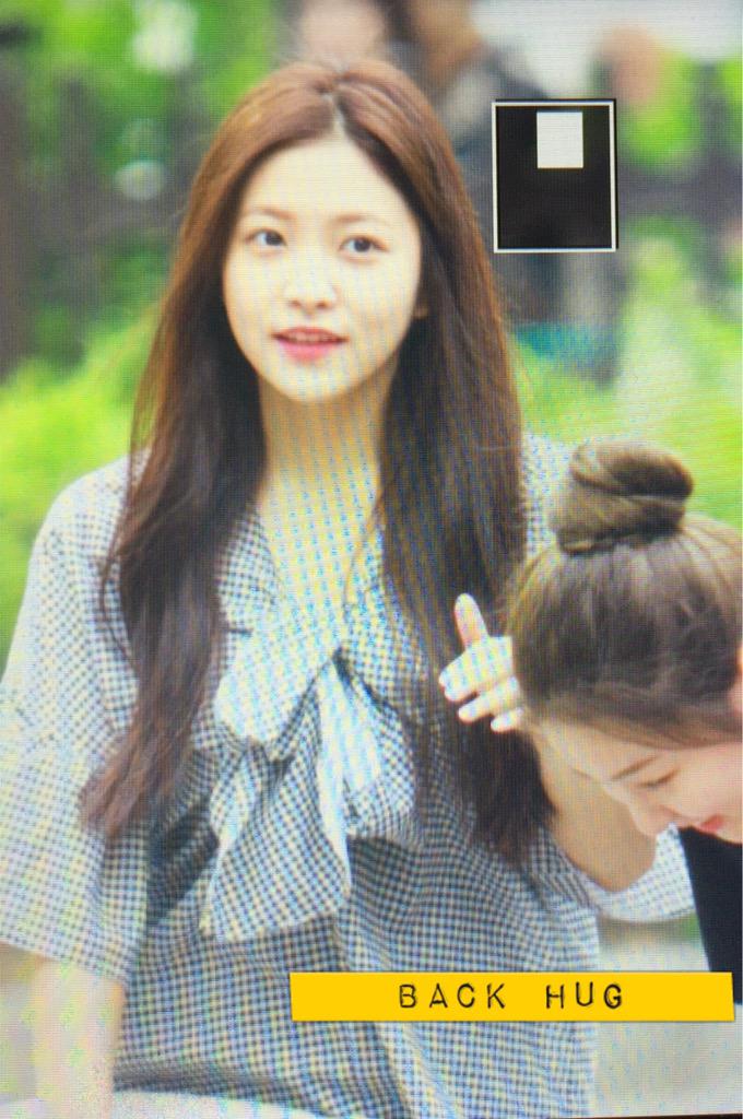 backhug305's tweet photo. 150508 예리 http://t.co/YNx474plvf