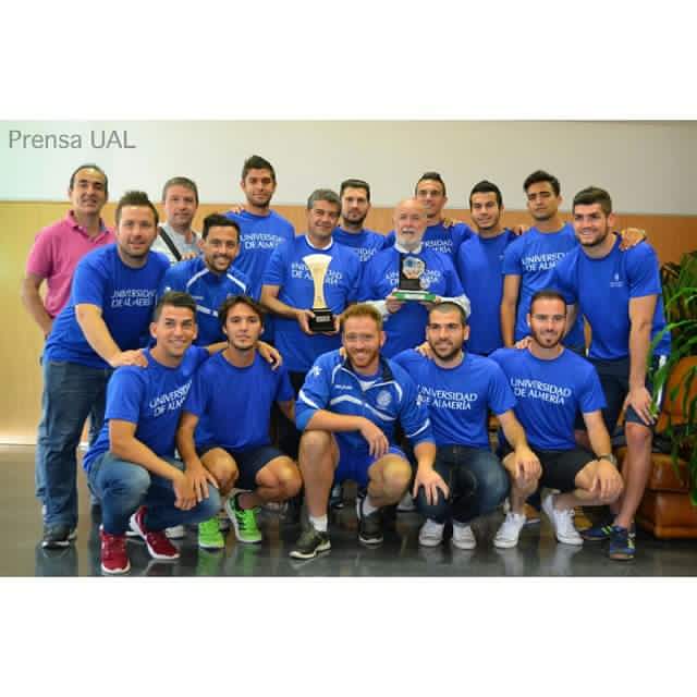 Recepción del rector en funciones y rector entrante de <a href="/ualmeria/">Universidad de Almería</a> a los campeones de España de Fútbol <a href="/CEUcaceres2015/">CEU Cáceres 2015 ⚽️</a>