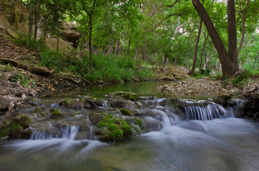 Forbes's tweet image. Why Leander, Texas, is a great place to retire: onforb.es/1PpiKQh