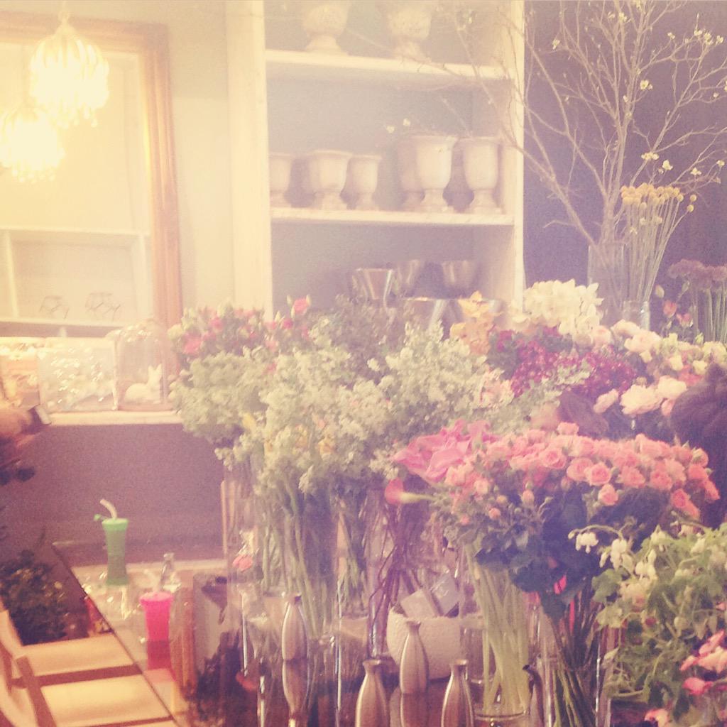 theglowdotcom's tweet photo. The calm before the storm! Fun night flower-crown making with @TargetStyle #target #theglow #stonefoxbride http://t.co/i47DHtaAh7