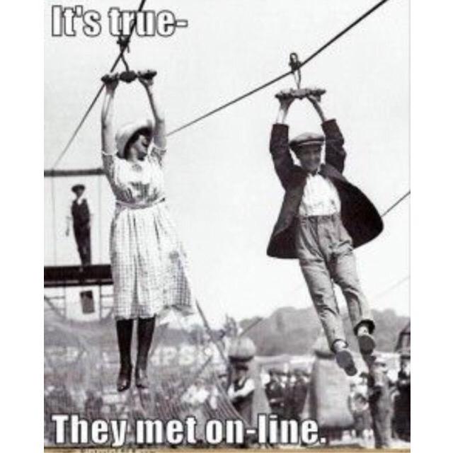 centonmemory's tweet image. Online hangin' #centonelectronics #memoriesthatlast #memory #follow #storage #lol #usb #flash #data