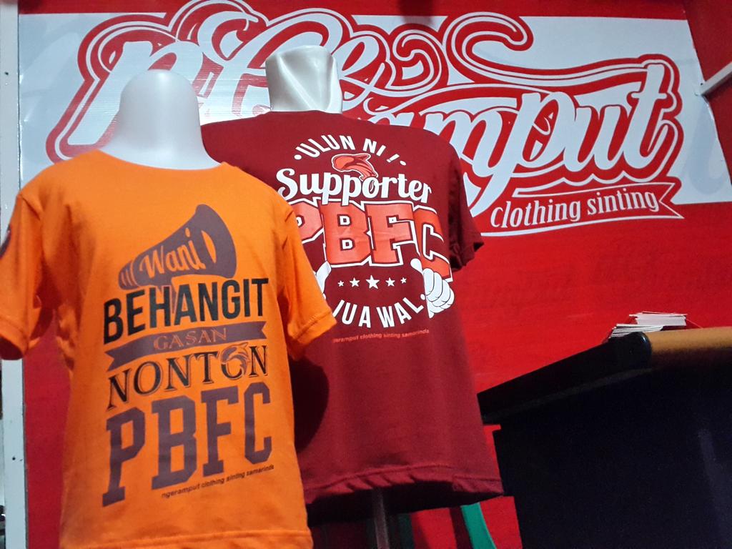 Jangan bersedih meskipun liga terhenti. Kalau kita pusamania, tetap bersatu perjuangkan sepak bola Indonesia