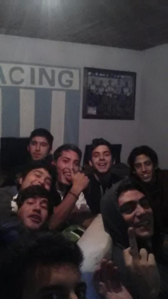 agussgoi's tweet photo. @Cgago7 @Matias_aga7 @shOona9 @Che_Genio @lucas_bramajo @huguitobetanzo @estechicolindo #Paul #PartidoDeBoca http://t.co/wmoQVMNCFH