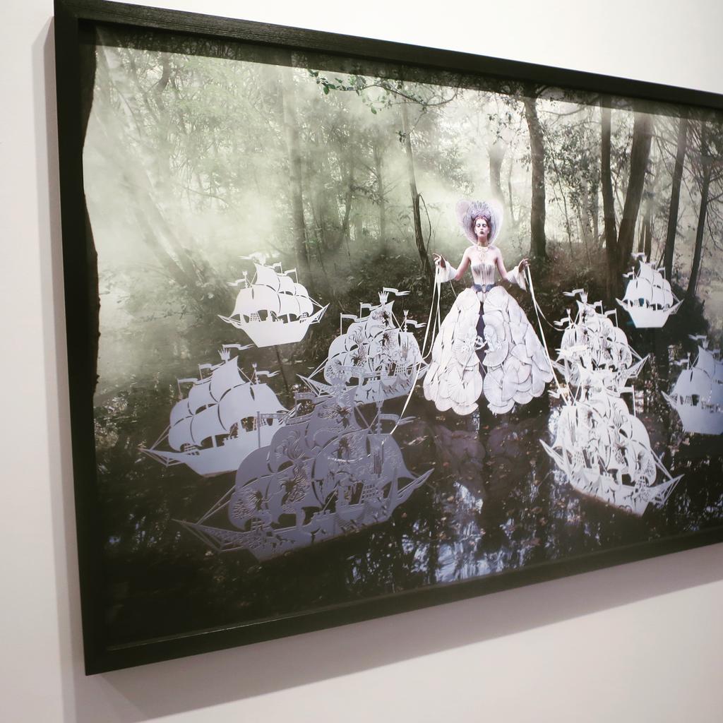 stephenmahoneym's tweet photo. #KirstyMitchell #FineArtPhotographer  #TheWhiteQueenArmada #artwork at #Wonderland show @mead_carney #gallery #AGOSEE http://t.co/bpfDcX5jcF
