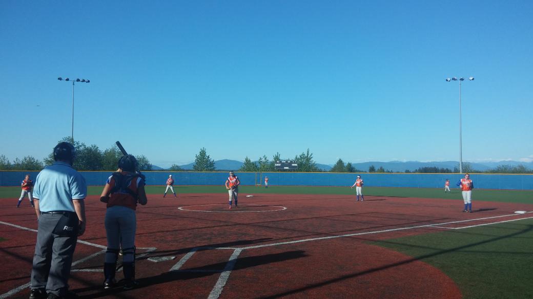 CPSandez's tweet photo. #AMHS JV beat the undefeated  #Enumclaw JV 9-5!! One more! Let's get it! #fastpitch @AMHSSoftball your turn get da W http://t.co/j4hIQPWOA7