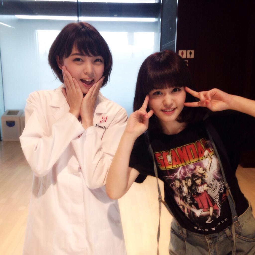 Nao Negicco 美人なリケジョと写真撮ってもらった わーい Kaede Negicco Http T Co Gnu4ti8wpm