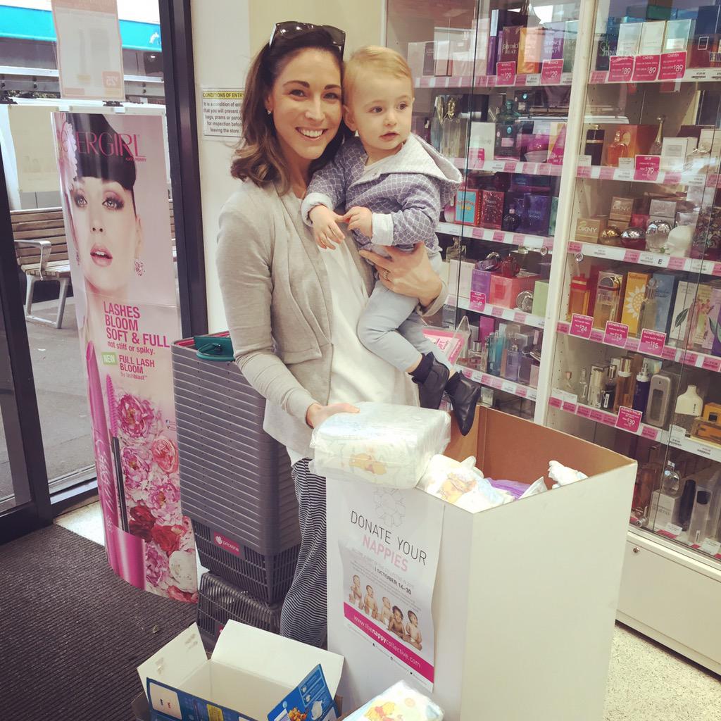 Zander &amp; I dropped off all our unused/disposable nappies for the <a href="/nappycollective/">The Nappy Collective</a> today! 1 week left to donate! #DV 👌