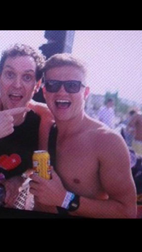 melts_barrow's tweet photo. Fuck sake!!! #MossyMelt http://t.co/6zINi6FSQF