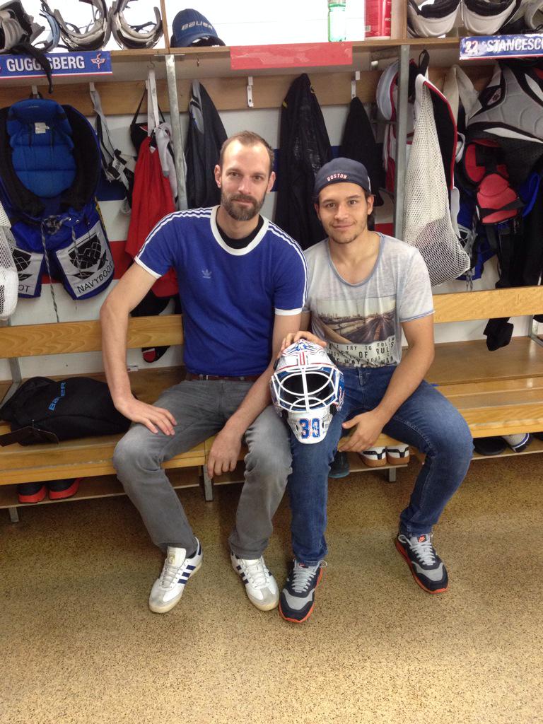 pons_ch's tweet photo. Just delivered Luca Boltshauser's new mask. @KlotenFlyer @EHC_Kloten @lucaboltshauser http://t.co/jiq81U3lDY