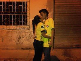 NickoleSandra's tweet photo. donde manda tu #reinita 
no mandan tus #amigitas http://t.co/MQXXt9rEtQ