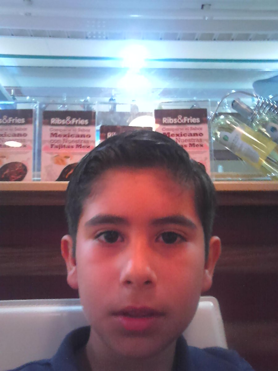 Alejandrogolwek's tweet photo. @ribsandfries Simplemente Unico http://t.co/p16VlrKUWM