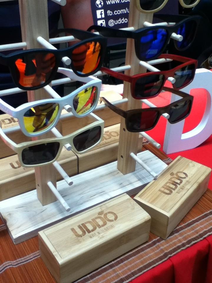 patjamlang's tweet image. Polarized bamboo sunglasses from UDDO! Hip moms are sure to like these. #mothersdayfair #PodiumMall