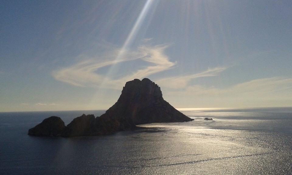 david_paix's tweet photo. #ibiza2015 #paradase #summer2015 #esvedra #caladort #ibiza http://t.co/XzF6JXaakk